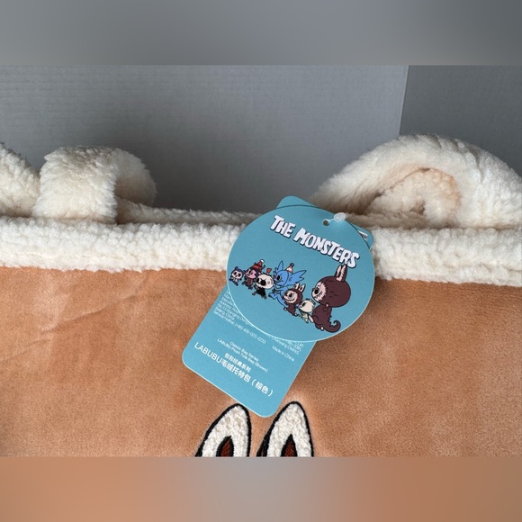 POP MART x The Monsters Labubu- Classic Bag Series- Plush Tote Bag Brown (US) - Picture 3 of 12